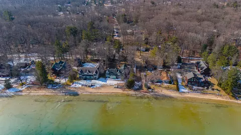View/Area - 207 W Road Roscommon Mi 48653 Rd, Roscommon, MI 48653 photo 9 of 11
