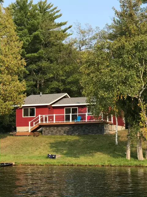 4006 N Mielke Way, Lewiston, MI 49756