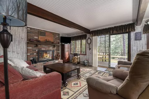 Living - 11154 Enchanted Drive Drive Frederic Mi 49733 Dr, Frederic, MI 49733 photo 2 of 3