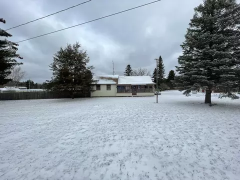 9671 W Airport Rd, Saint Helen, MI 48656