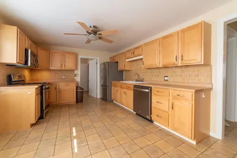 Kitchen - 304 Young St, Cheboygan, MI 49721 photo 2 of 5