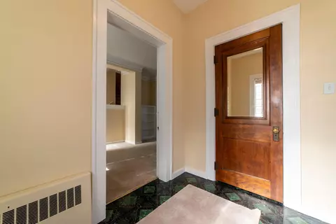Entry Way - 304 Young St, Cheboygan, MI 49721 photo 9 of 17