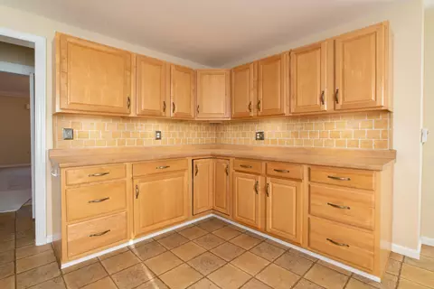 Kitchen - 304 Young St, Cheboygan, MI 49721 photo 5 of 5