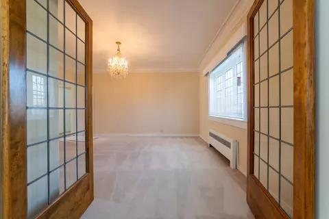 Entry Way - 304 Young St, Cheboygan, MI 49721 photo 7 of 17