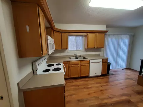 205 N Third St, Roscommon, MI 48653 photo 4