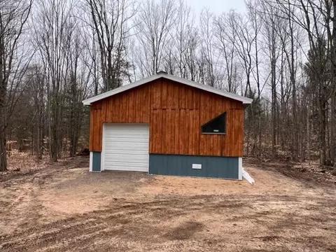16076 Timber Line Dr, Wolverine, MI 49799 photo 3