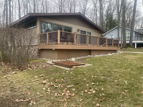 2834 W Higgins Lake Drive Roscommon Mi 48653 Dr # F, Roscommon, MI 48653