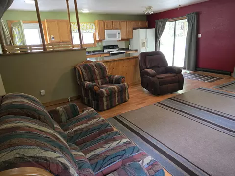 105 Burlington Dr, Roscommon, MI 48653 photo 9