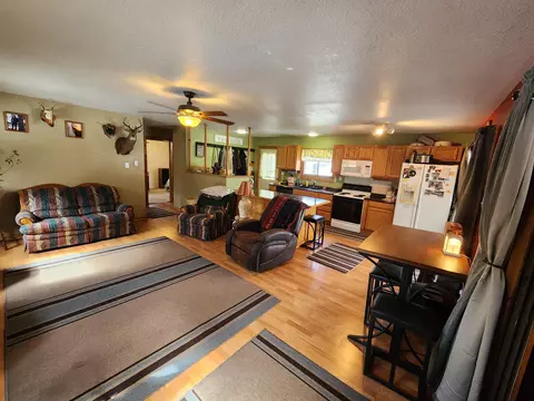 105 Burlington Dr, Roscommon, MI 48653 photo 11