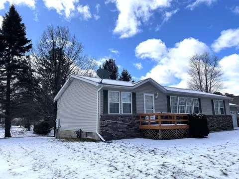6627 Holden Road Indian River Mi 49749 Rd, Indian River, MI 49749