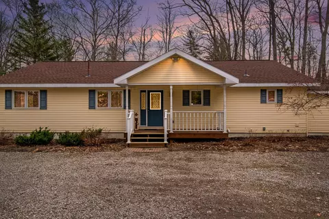 4781 Club House Trail Gaylord Mi 49735 Trl, Gaylord, MI 49735