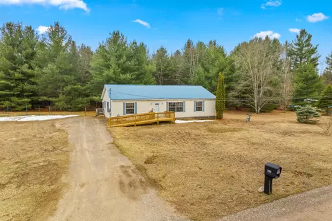 8782 Littlefield Lane Alanson Mi 49706 Ln, Alanson, MI 49706