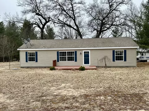 2889 N Manistee River Rd, Grayling, MI 49738