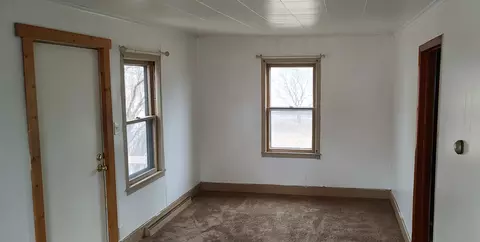 239 N E St, Cheboygan, MI 49721 photo 6