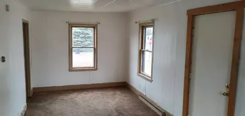 239 N E St, Cheboygan, MI 49721 photo 7