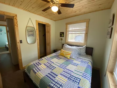 Bedroom - 219 Pingree St, Roscommon, MI 48653 photo 7 of 13