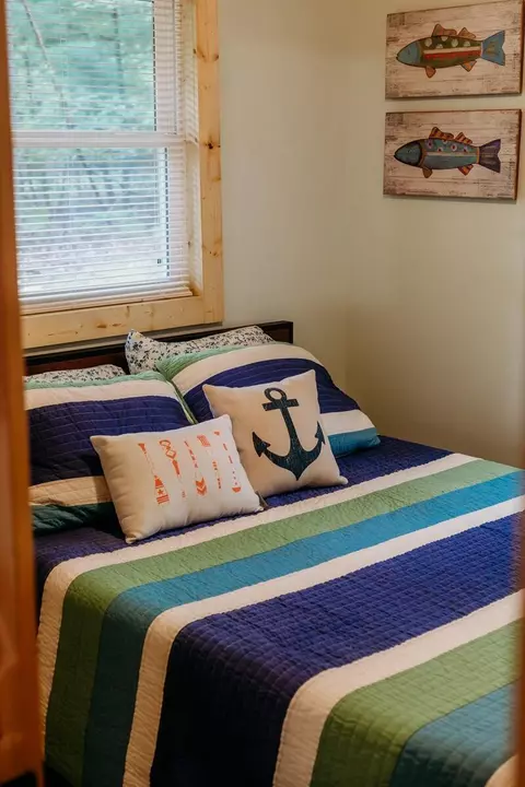 Bedroom - 219 Pingree St, Roscommon, MI 48653 photo 10 of 13