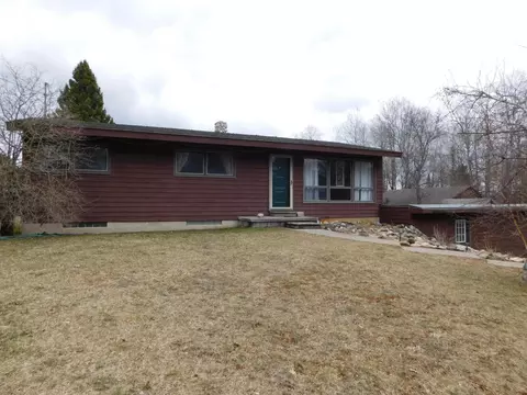 Exterior - 249 S Roberts Road Grayling Mi 49738 Rd, Grayling, MI 49738 photo 3 of 18