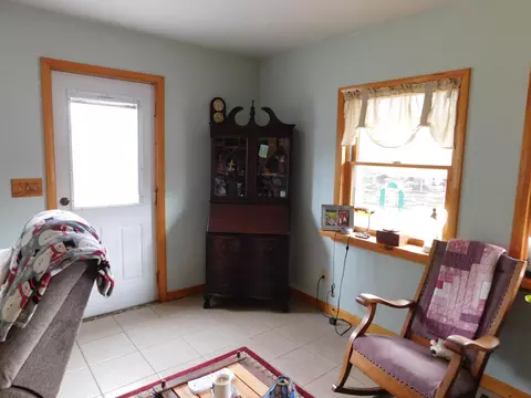 Living - 249 S Roberts Road Grayling Mi 49738 Rd, Grayling, MI 49738 photo 3 of 4