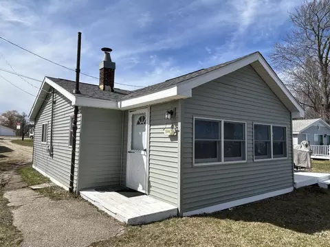 6390 W Houghton Lake Drive Unit Apt 8 Houghton Lake Mi 48629 Dr UNIT 8, Houghton Lake, MI 48629