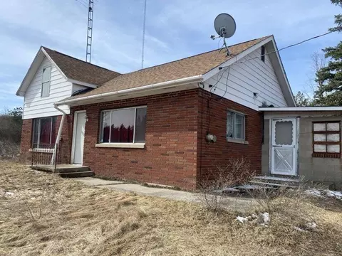 5985 N Weaver Road Comins Mi 48619 Rd, Comins, MI 48619