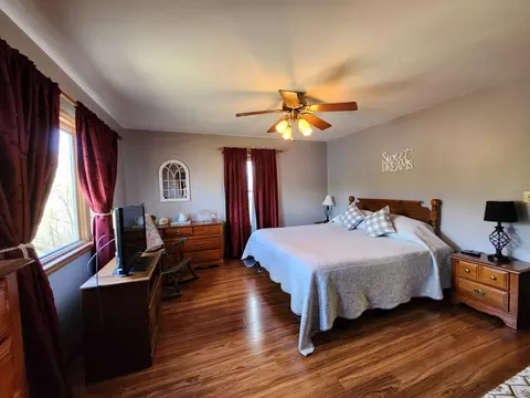 Bedroom - 10246 Otter Street Gaylord Mi 49735 St, Gaylord, MI 49735 photo 1 of 3