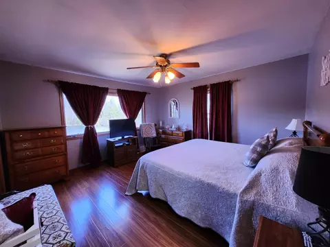 Bedroom - 10246 Otter Street Gaylord Mi 49735 St, Gaylord, MI 49735 photo 2 of 3