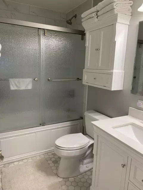 Bath - 15315 Quiet Ln, Ocqueoc, MI 49759 photo 3 of 5