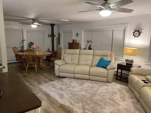 Living - 15315 Quiet Ln, Ocqueoc, MI 49759 photo 6 of 14