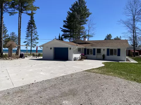 Exterior - 15315 Quiet Ln, Ocqueoc, MI 49759 photo 2 of 29