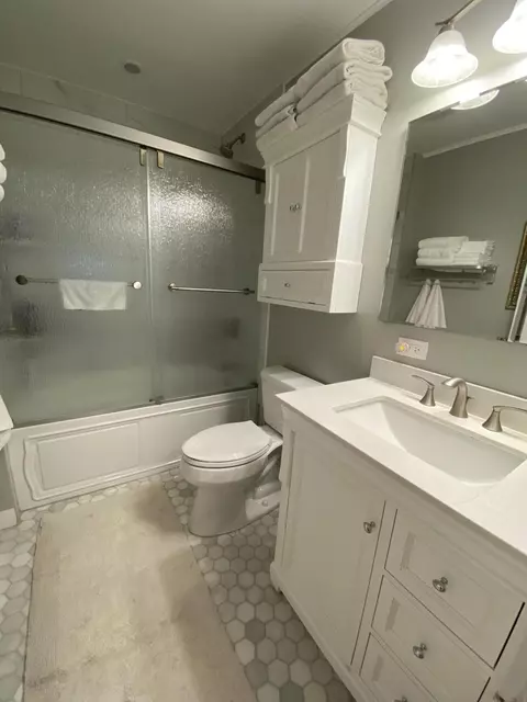 Bath - 15315 Quiet Ln, Ocqueoc, MI 49759 photo 1 of 5