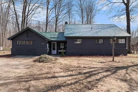 5216 Shore Drive Ne Kalkaska Mi 49646, Kalkaska, MI 49646