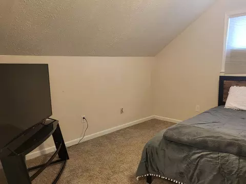 Bedroom - 6571 Nottingham Dr, Grayling, MI 49738 photo 8 of 13