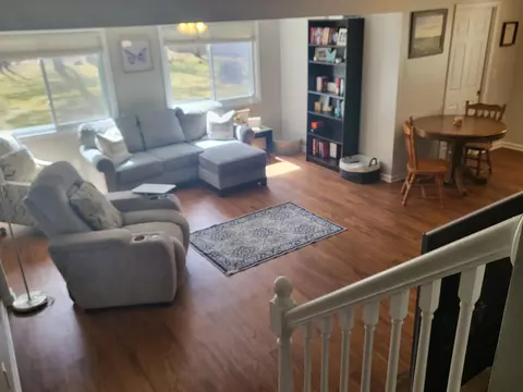 Living - 6571 Nottingham Dr, Grayling, MI 49738 photo 7 of 8