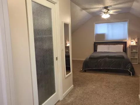 Bedroom - 6571 Nottingham Dr, Grayling, MI 49738 photo 4 of 13