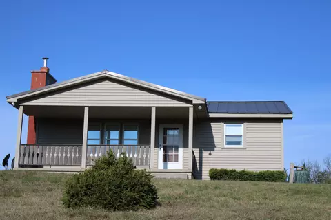 1320 Valley Rd, Rose City, MI 48654