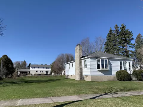 102 E Bingham Street Alpena Mi 49707 St, Alpena, MI 49707 photo 3