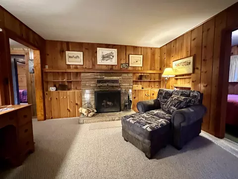 Living - 307 Black Bear Drive Grayling Mi 49738 Dr, Grayling, MI 49738 photo 3 of 4