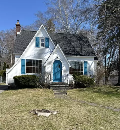 214 Potter St, Alpena, MI 49707