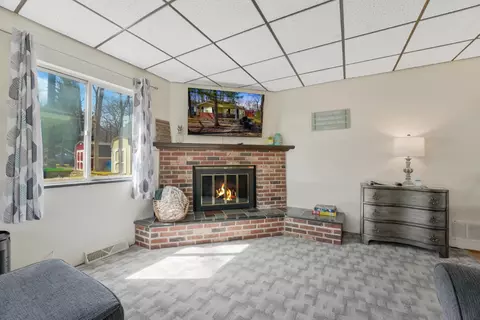 Living - 8859 Hillcrest Rd, Roscommon, MI 48653 photo 3 of 4