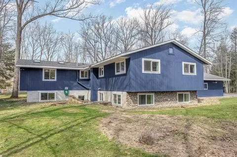 Exterior - 535 E Howard Rd, Beaverton, MI 48612 photo 8 of 17