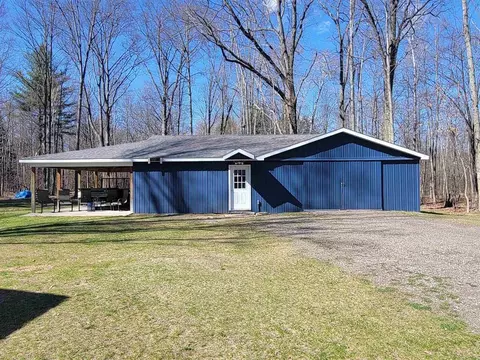 Exterior - 535 E Howard Rd, Beaverton, MI 48612 photo 13 of 17