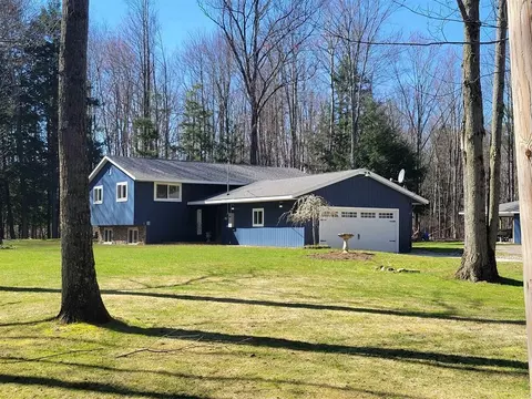 535 E Howard Road Beaverton Mi 48612 Rd, Beaverton, MI 48612