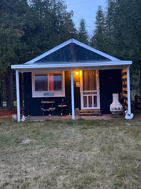 6711 Lappan Rd, Alpena, MI 49707