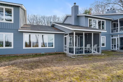 7842 M-68 Hwy UNIT C-6, Indian River, MI 49749