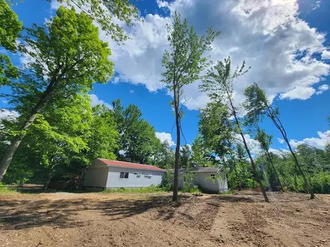 Exterior - 2316 E Kneeland Road Fairview Mi 48621 Rd, Fairview, MI 48621 photo 2 of 29