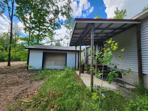 Exterior - 2316 E Kneeland Road Fairview Mi 48621 Rd, Fairview, MI 48621 photo 10 of 29