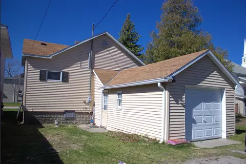 129 E Miller St, Alpena, MI 49707 photo 6