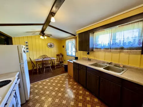Kitchen - 541 S Circle Drive Mio Mi 48647 Dr, Mio, MI 48647 photo 1 of 3
