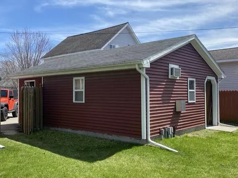 218 Beebe Street Alpena Mi 49707 St, Alpena, MI 49707 photo 3